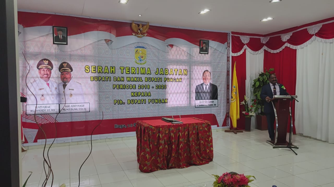 Serah Terima Jabatan Bupati dan Wakil Bupati Puncak Priode 2018-2023 Kepada Plh. Bupati puncak